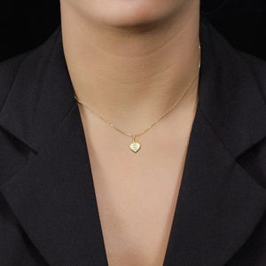 Pingente em Ouro 18K Coração Letra S - AU4186