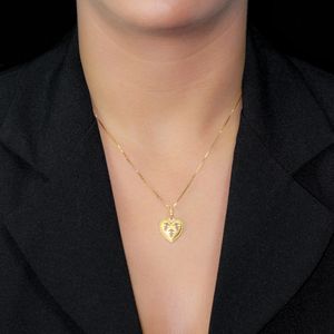 Pingente em Ouro 18K Coração com Meninas e Diamantes - AU4165