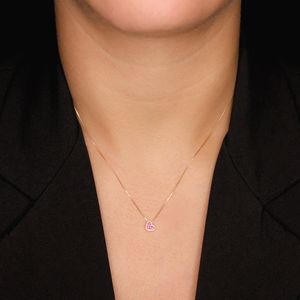 Gargantilha em Ouro 18K Coração com Zircônias - AU4520