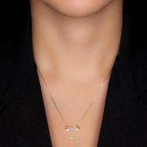 Pingente em Ouro 18K Menino com Diamante - AU3300
