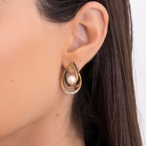 Brinco em Ouro 18K com Pérola e Diamantes - AU2605