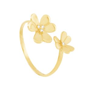Anel em Ouro 18K Flores - AU6217