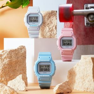 Relógio G-Shock - DW-5600SC-8DR