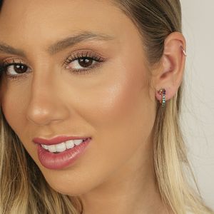 Brinco em Ouro 18k Curvado com Pedras Naturais - AU7683
