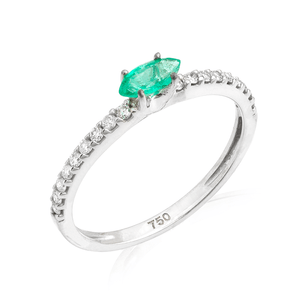 Anel em Ouro Branco Solitário com Esmeralda e Diamantes - AU10759