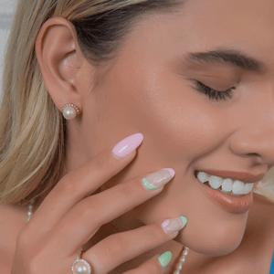 Brinco em Ouro 18K com Pérola e Diamantes - AU3154