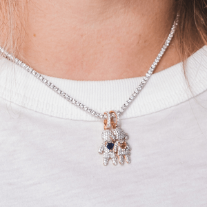 Pingente em Ouro 18k Menino com Safira e Diamantes - AU10153