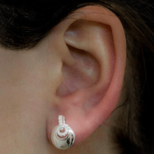 Brinco em Prata 925 Redondo com Zircônias - PL17492