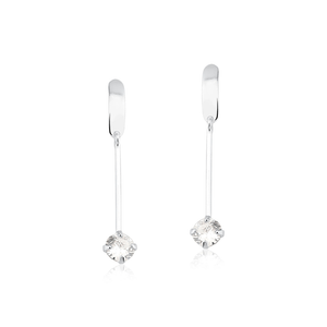 Brinco em Prata 925 Elegância Geométrica Ponto de Luz - PL19105