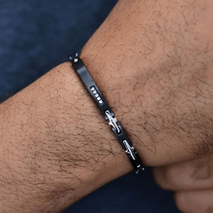 Pulseira Masculina em Aço com Placa e Zircônias - PL21137