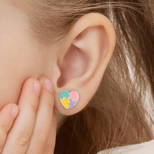 Brinco Infantil Coração Quebra Cabeça em Prata 925 - PL21750