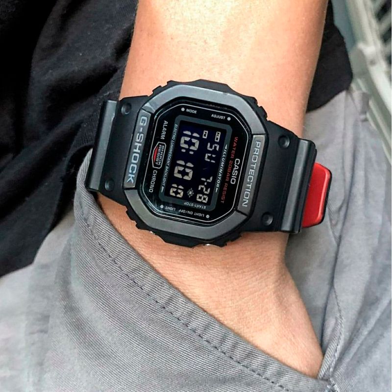 DW-5600UHR-1-M