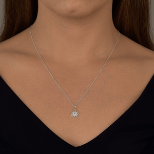 Colar Flor com Zircônia em Prata 925 - PL23083