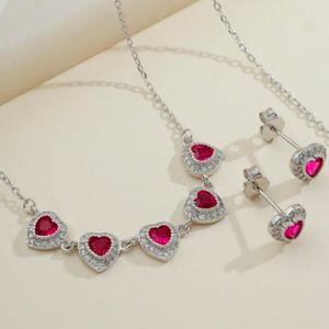 Conjunto Corações Zircônias Rosa em Prata 925 - PL24608