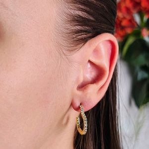 Brinco Argola Coração com Zircônias em Banho de Ouro 18K - PL24879