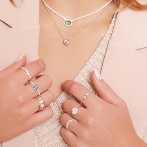 Anel Trançado com Zircônias em Prata 925 - PL24679