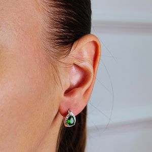Brinco Argola com Zircônia Gota em Prata 925 - PL24935