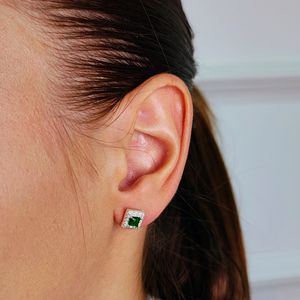 Brinco Quadrado Zircônia Verde em Prata 925 - PL24950